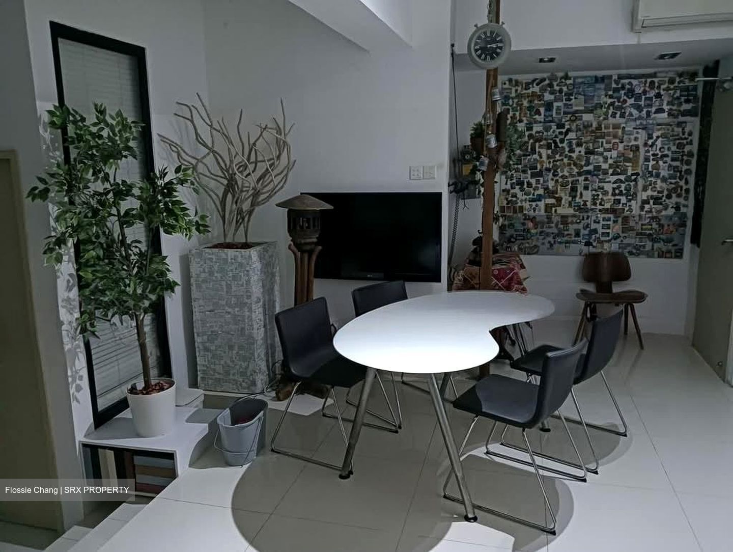 Lakepoint Condominium (D22), Condominium #558934301